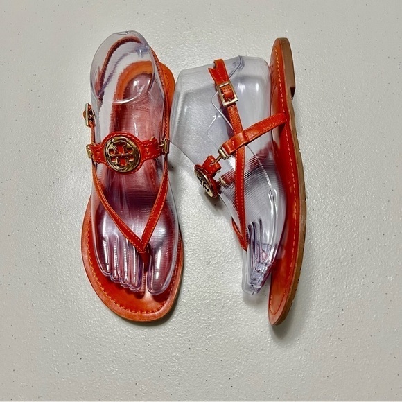 Tory Burch Ali Leather Sandals - Picture 2 of 13
